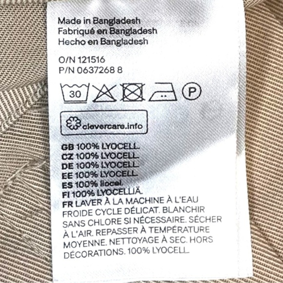 Coord Set: H&M High Waisted Skirt & Banana Republic Tank (Wardrobe Essential) - Picture 10 of 15